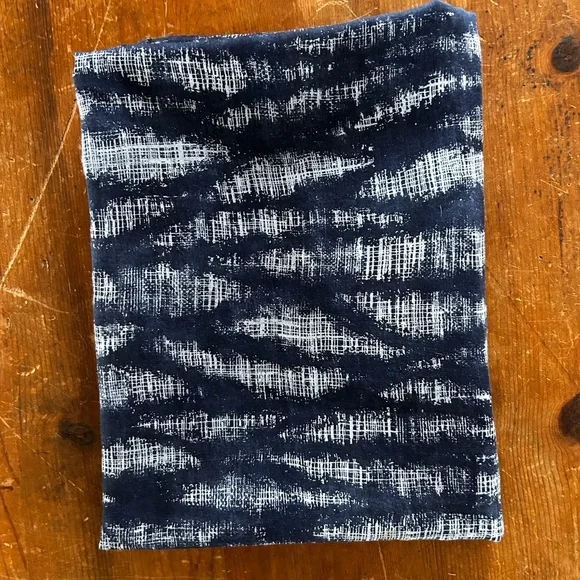 Beck Sondergaard luxury Danish indigo cotton scarf/pareo/wrap. - Picture 2 of 9